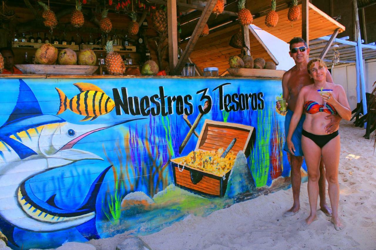 Nuestros Tres Tesoros Cano de Loro Exterior foto